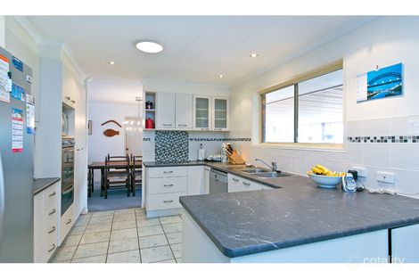 Property photo of 2 Leeds Court Alexandra Hills QLD 4161