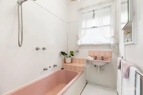 Property photo of 2 Martell Street Broadmeadows VIC 3047