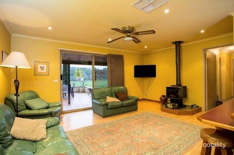 Property photo of 42 Belvoir Park Road Ravenswood VIC 3453