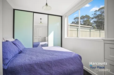 Property photo of 51 Colebee Crescent Hassall Grove NSW 2761
