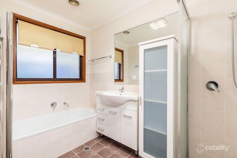 Property photo of 13 Collocott Crescent Oxley ACT 2903