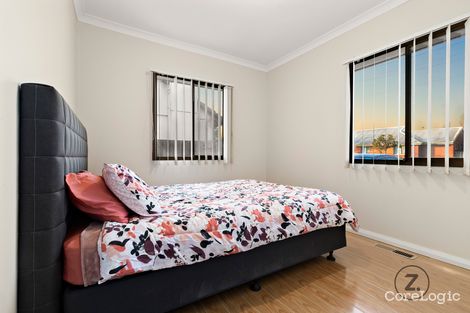 Property photo of 1 Prunus Grove Doveton VIC 3177