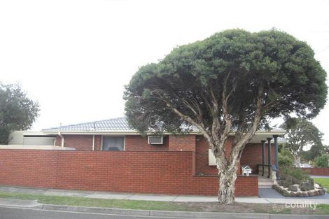 2 Katoomba Ct, Keysborough, VIC 3173