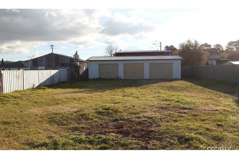 Property photo of 1 Pine Street South Bathurst NSW 2795