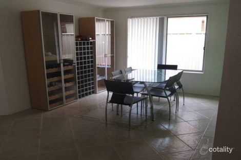 Property photo of 3 Daniel Place Green Valley NSW 2168