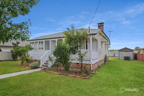 10 O'Mara Tce, Stanthorpe, QLD 4380