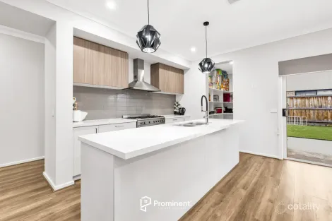Property photo of 20 Vulpine Street Clyde VIC 3978