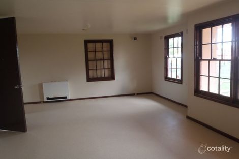 Property photo of 18 Lunar Avenue Dubbo NSW 2830