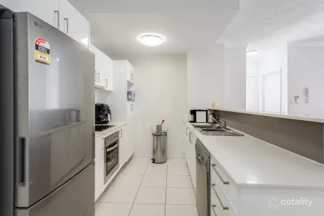 Property photo of 5/159 Clarence Road Indooroopilly QLD 4068