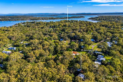 Property photo of 35 Perulpa Drive Lamb Island QLD 4184