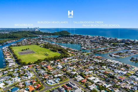 8 Satinwood Pl, Palm Beach, QLD 4221