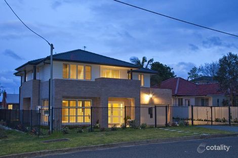 Property photo of 18 Hutchinson Street Redhead NSW 2290