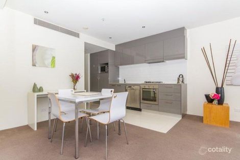 805/4 Wahroonga Pl, Surfers Paradise, QLD 4217