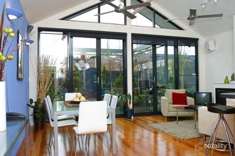 Property photo of 15 St John Street Windsor VIC 3181