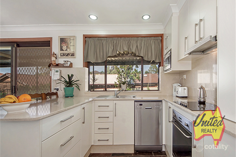Property photo of 4 Merlot Place Edensor Park NSW 2176