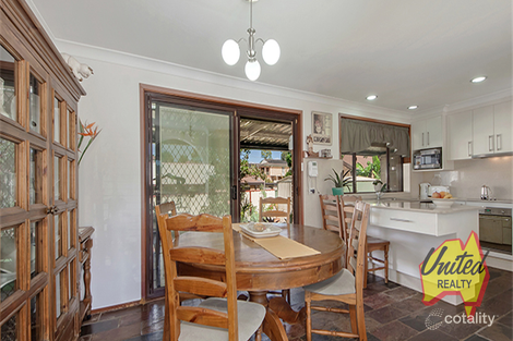 Property photo of 4 Merlot Place Edensor Park NSW 2176