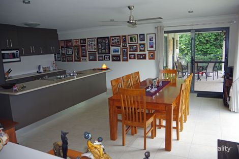 Property photo of 42 Robertson Drive Burnside QLD 4560