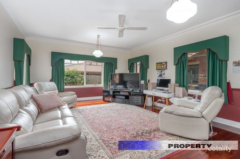 Property photo of 114 Southwell Avenue Newborough VIC 3825