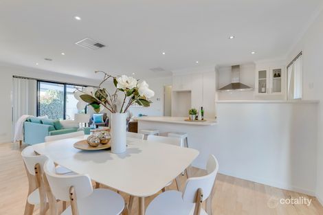 Property photo of 2/22 Chuculba Crescent Giralang ACT 2617