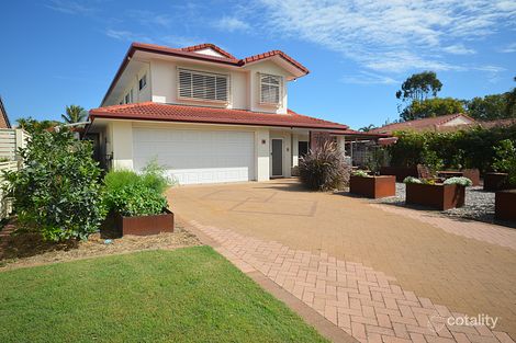 19 Lido Pde, Urangan, QLD 4655