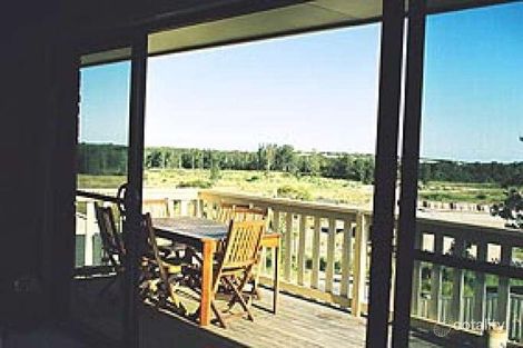 Property photo of 32 Master Street Belmont North NSW 2280