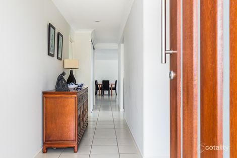 Property photo of 28 Waterline Boulevard Thornlands QLD 4164