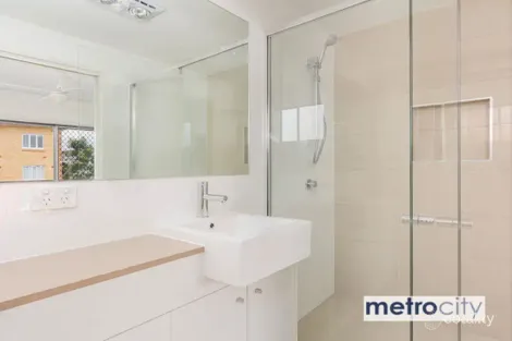Property photo of 9/39A Jane Street West End QLD 4101