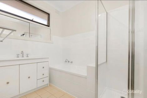 Property photo of 181 Warrigal Road Cheltenham VIC 3192