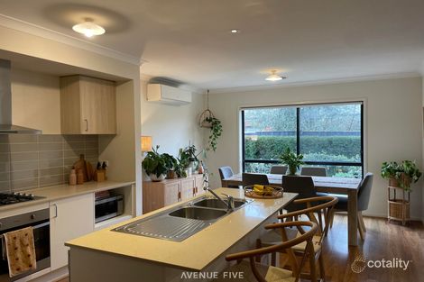 Property photo of 51 Noosa Circuit Armstrong Creek VIC 3217