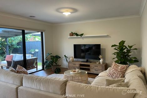Property photo of 51 Noosa Circuit Armstrong Creek VIC 3217