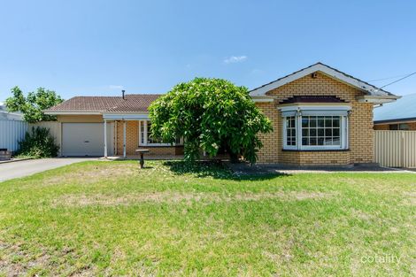 40 Salter Cres, Christies Beach, SA 5165