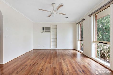 Property photo of 5 Eleanor Court Pakenham VIC 3810