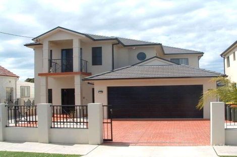 32 Bayview Rd, Canada Bay, NSW 2046