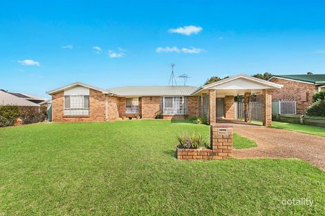 Property photo of 11 Byrd Court Wilsonton QLD 4350