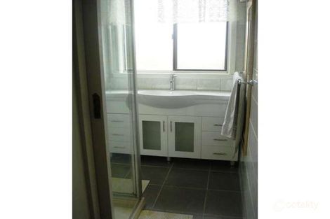 Property photo of 6 Chisholm Crescent Seymour VIC 3660