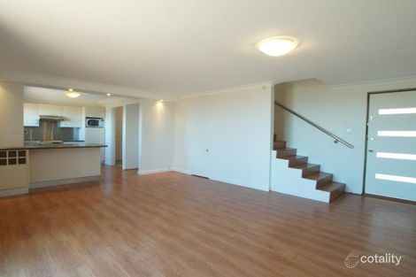 Property photo of 2/35A Halls Head Parade Halls Head WA 6210
