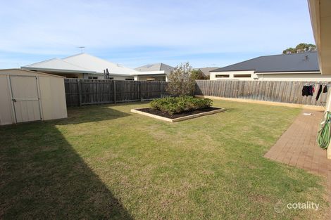 Property photo of 8 Jennerae Bend Halls Head WA 6210