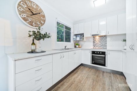 Property photo of 41 Lake Road Slacks Creek QLD 4127