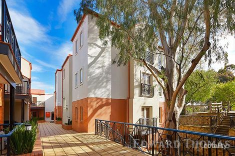 3/8 Howlett St, Kensington, VIC 3031