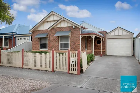 8 Millstream Way, Caroline Springs, VIC 3023