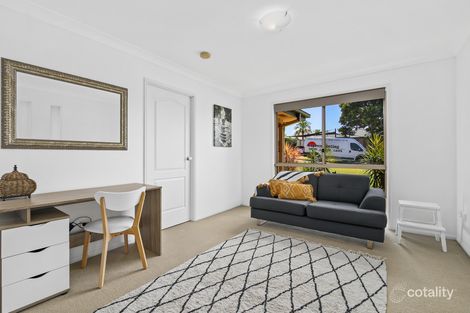 Property photo of 8 Makemo Street Pacific Pines QLD 4211