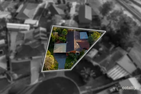 Property photo of 2 Tavel Close Traralgon VIC 3844