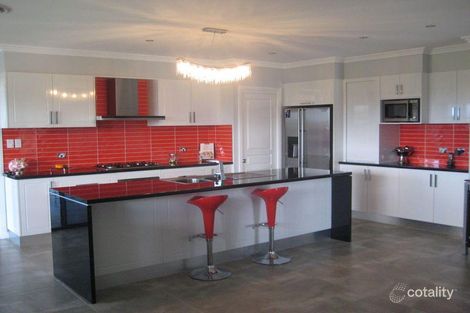 Property photo of 2 Ripple Court Dubbo NSW 2830