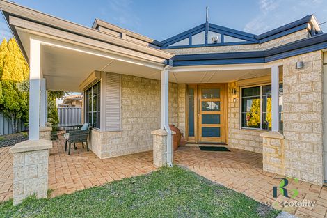 Property photo of 7 Avior Court Warnbro WA 6169