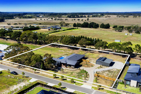 18 Lindenderry Cct, Mornington, VIC 3931