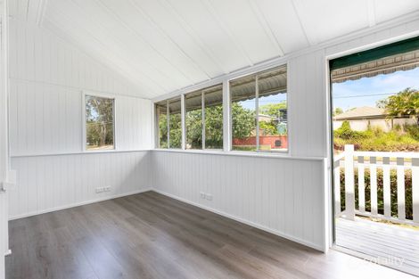 Property photo of 129 Southerden Street Sandgate QLD 4017