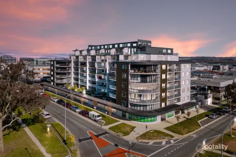 1/2 Hinder St, Gungahlin, ACT 2912