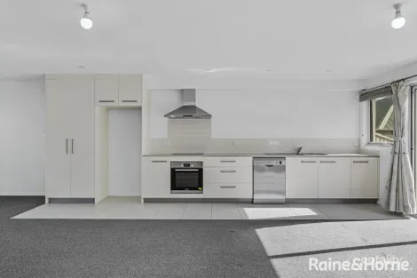 Property photo of 19/9 Maranoa Road Kingston TAS 7050