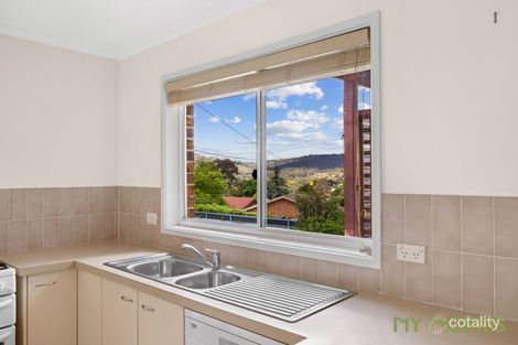 Property photo of 9 Martley Circuit Calwell ACT 2905