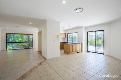 Property photo of 1/16 Cascade Avenue Benowa QLD 4217